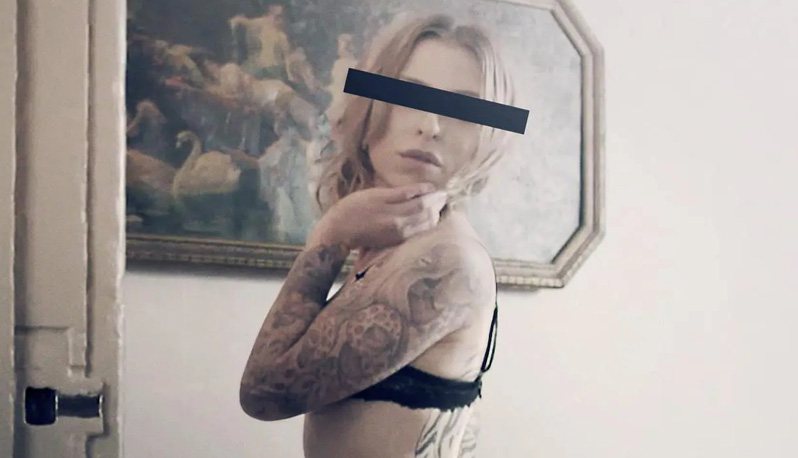 《邻家性士第一季》Sex Next Door 迅雷下载
